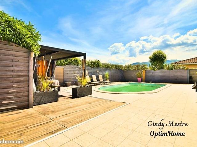 Propriété 4 pièces 178 m²