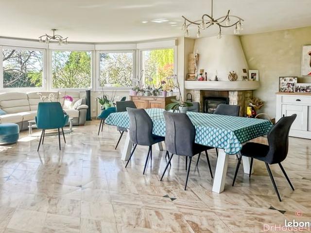 Propriété 4 pièces 170 m²