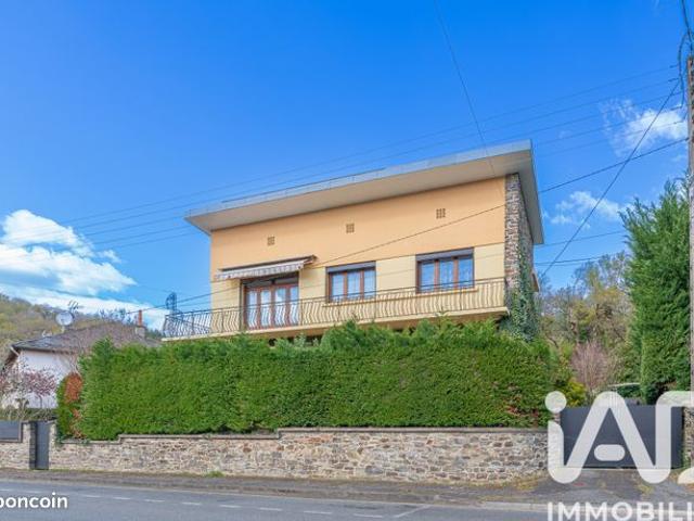 Propriété 4 pièces 188 m²