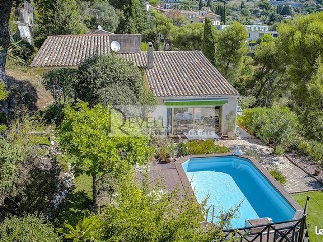 Propriété 5 pièces 188 m²