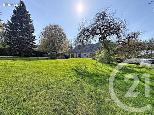 Propriété 4 pièces 196 m²
