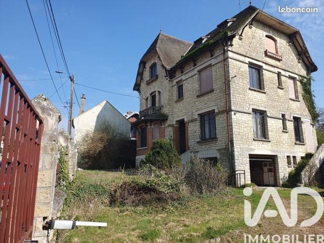 Propriété 4 pièces 200 m²