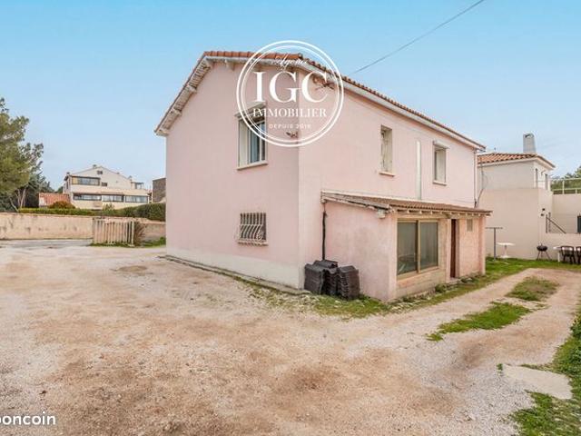 Propriété 4 pièces 200 m²