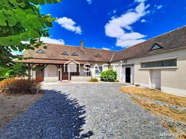 Propriété 4 pièces 201 m²