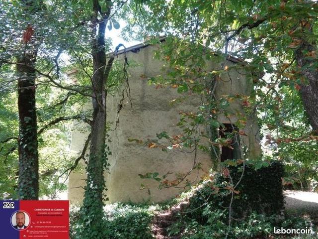 Propriété 4 pièces 230 m²