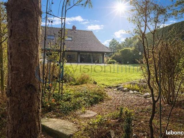 Propriété 4 pièces 259 m²