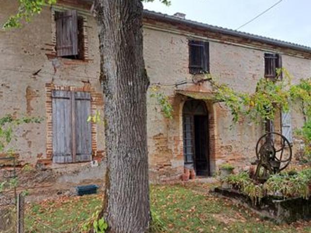 Propriété 4 pièces 304 m²