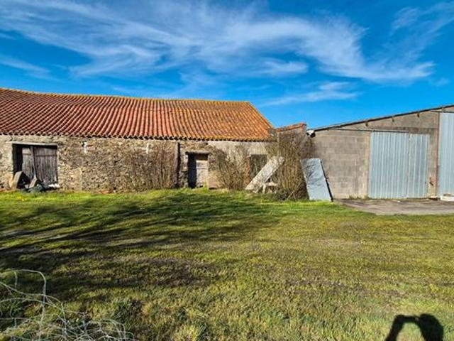 Propriété 4 pièces 309 m²