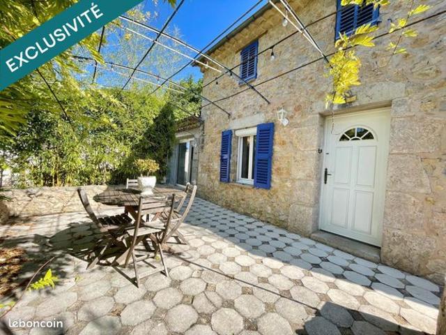 Propriété 4 pièces 60 m²