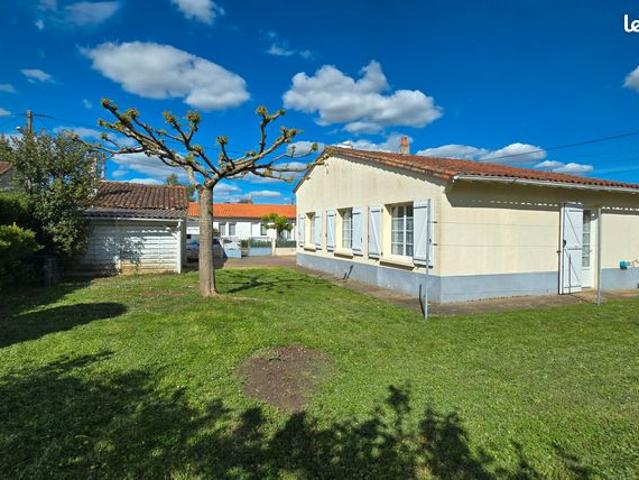 Propriété 4 pièces 65 m²
