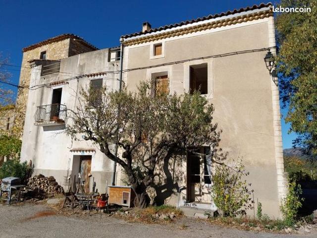 Propriété 4 pièces 67 m²