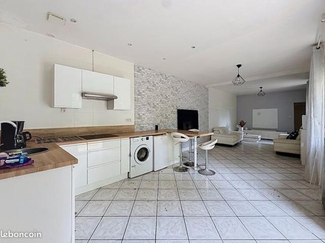 Propriété 4 pièces 70 m²
