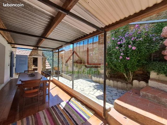 Propriété 4 pièces 71 m²