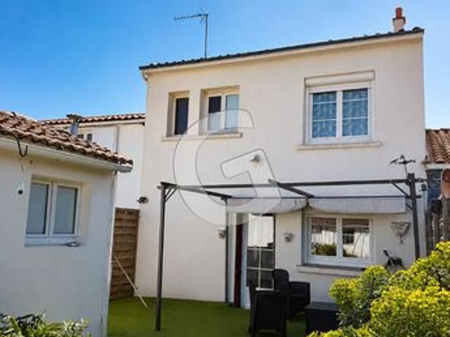 Propriété 4 pièces 71 m²