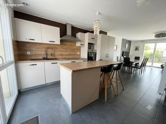 Propriété 4 pièces 78 m²