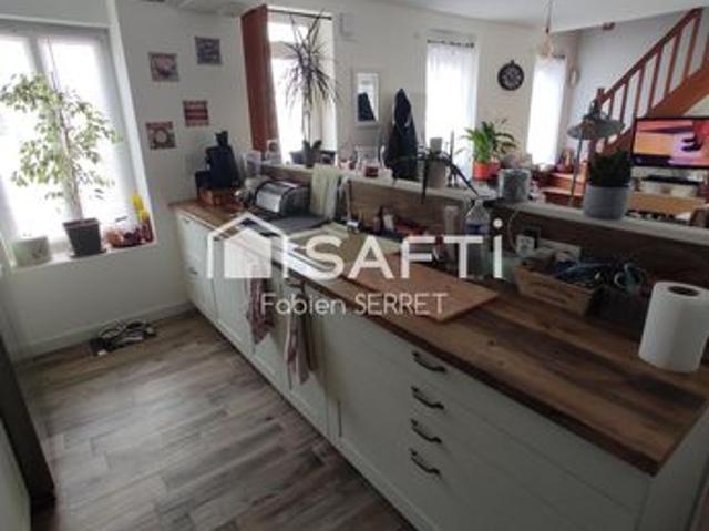 Propriété 4 pièces 79 m²