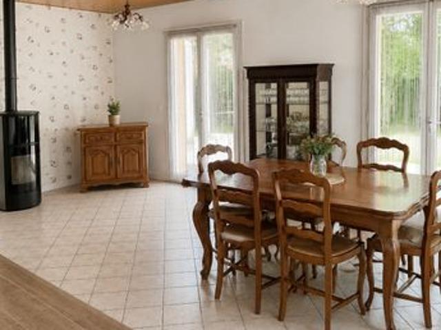 Propriété 4 pièces 80 m²