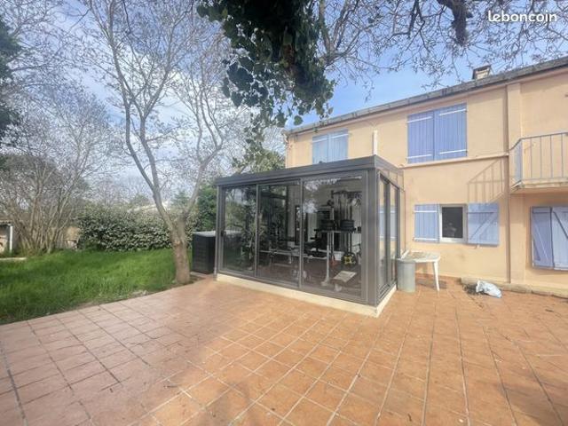 Propriété 4 pièces 80 m²