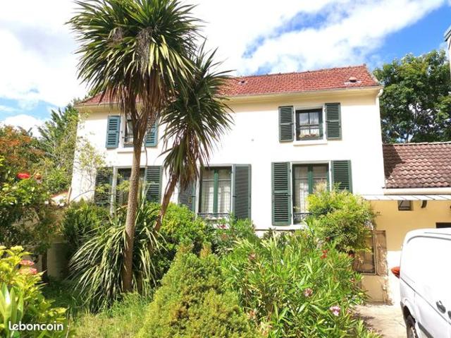 Propriété 4 pièces 80 m²