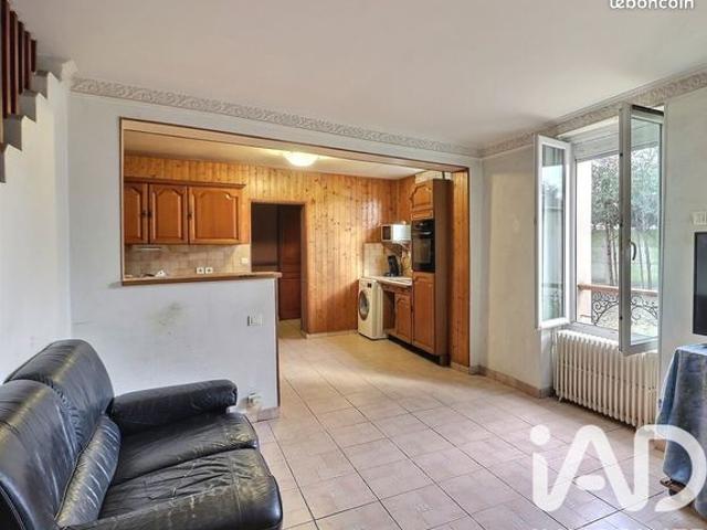 Propriété 4 pièces 81 m²