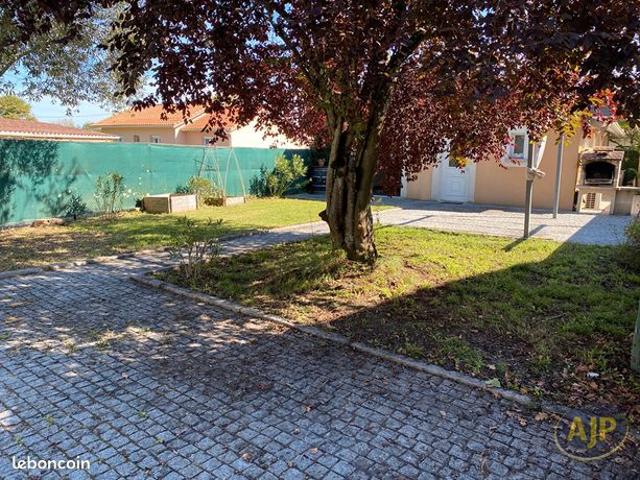 Propriété 4 pièces 82 m²