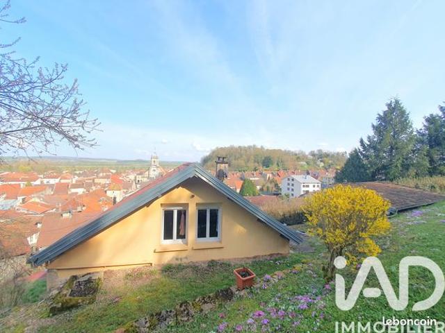 Propriété 4 pièces 83 m²