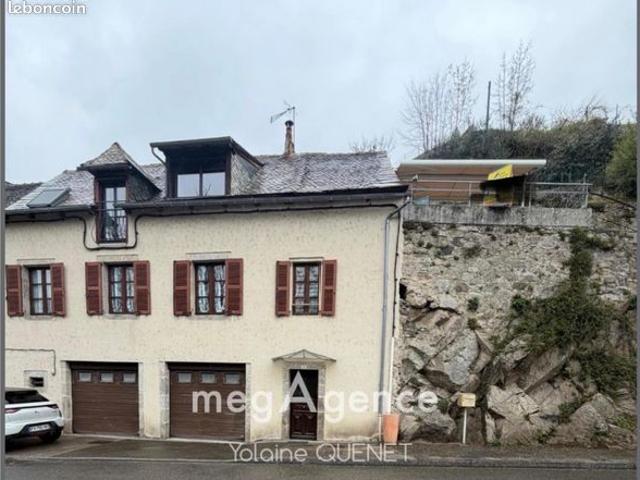 Propriété 4 pièces 83 m²
