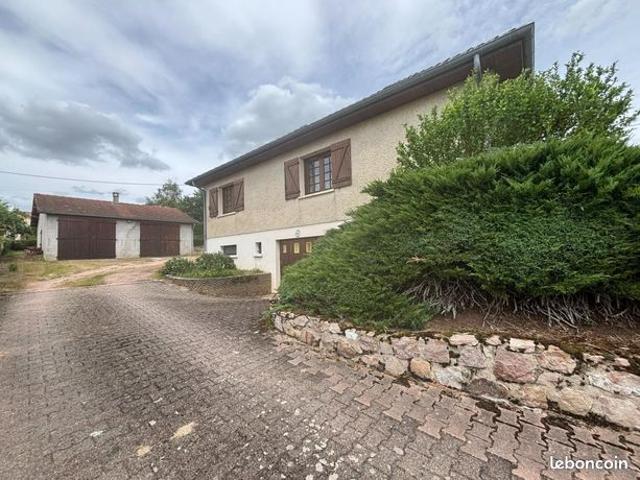 Propriété 4 pièces 84 m²