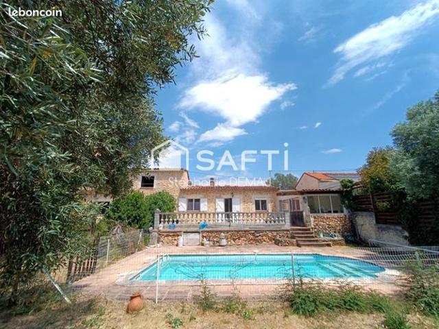 Propriété 4 pièces 84 m²