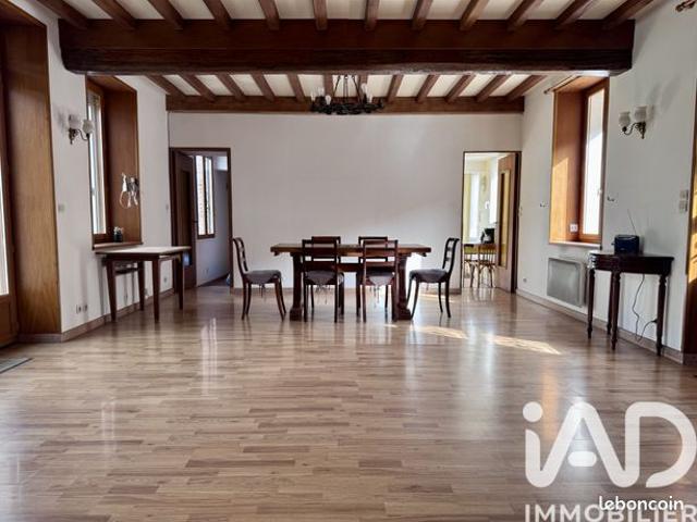 Propriété 4 pièces 84 m²