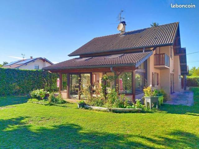 Propriété 4 pièces 120 m²