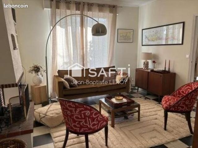 Propriété 4 pièces 85 m²