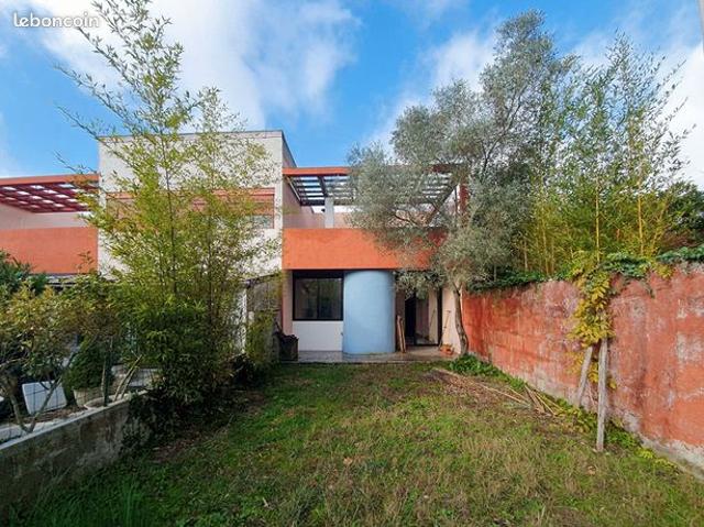 Propriété 4 pièces 87 m²