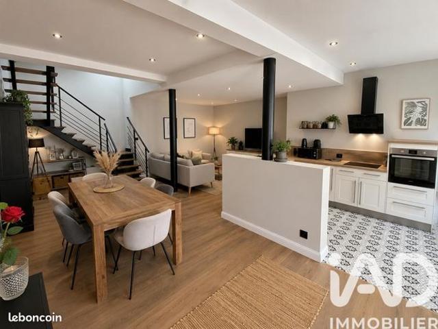 Propriété 4 pièces 87 m²