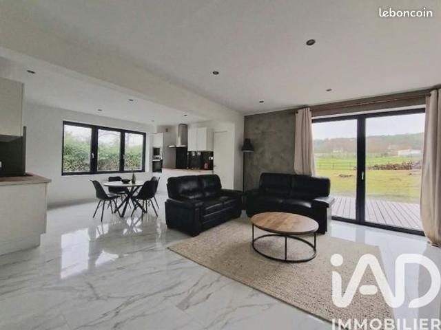 Propriété 4 pièces 87 m²