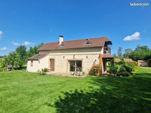 Propriété 4 pièces 87 m²