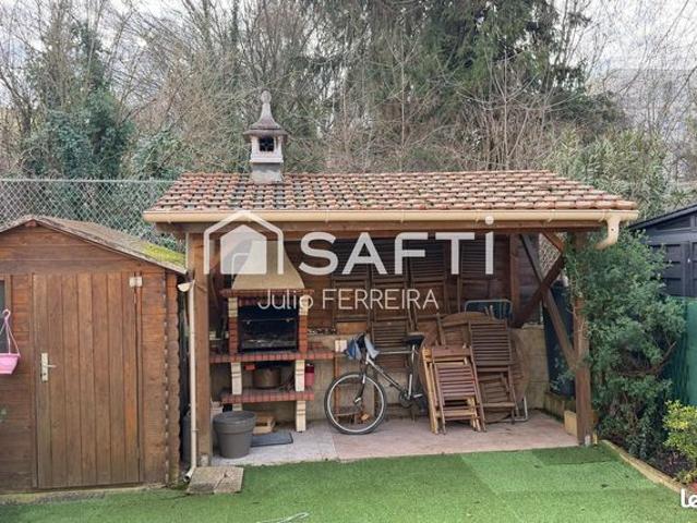 Propriété 4 pièces 89 m²