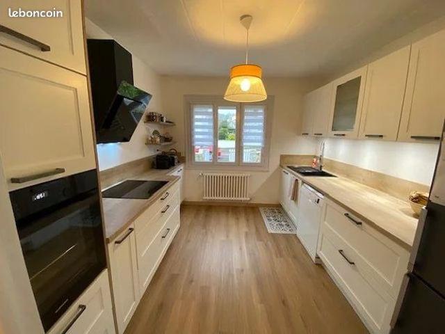 Propriété 4 pièces 90 m²