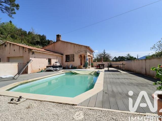 Propriété 4 pièces 90 m²