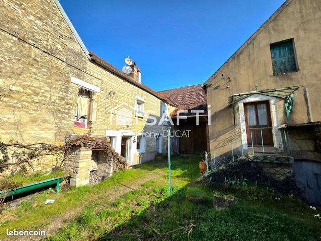 Propriété 4 pièces 90 m²
