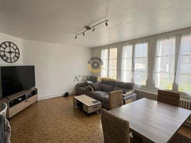 Propriété 4 pièces 90 m²