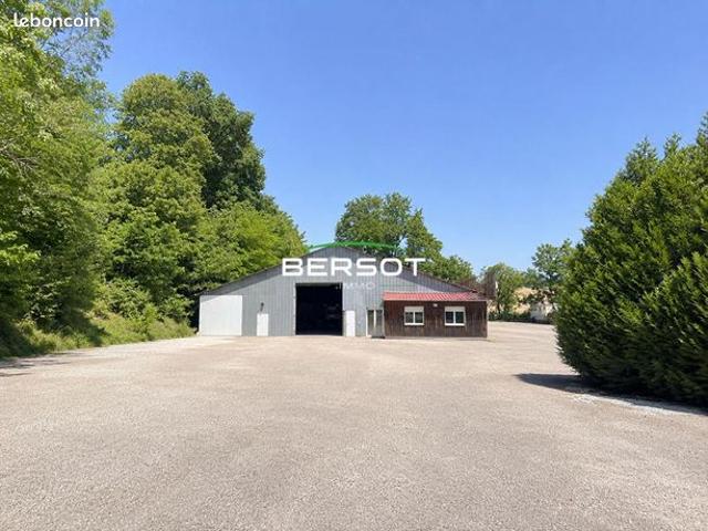 Propriété 4 pièces 90 m²