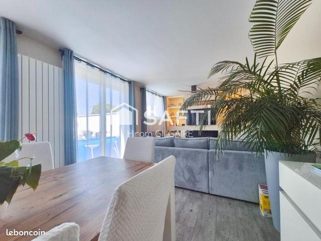 Propriété 4 pièces 90 m²