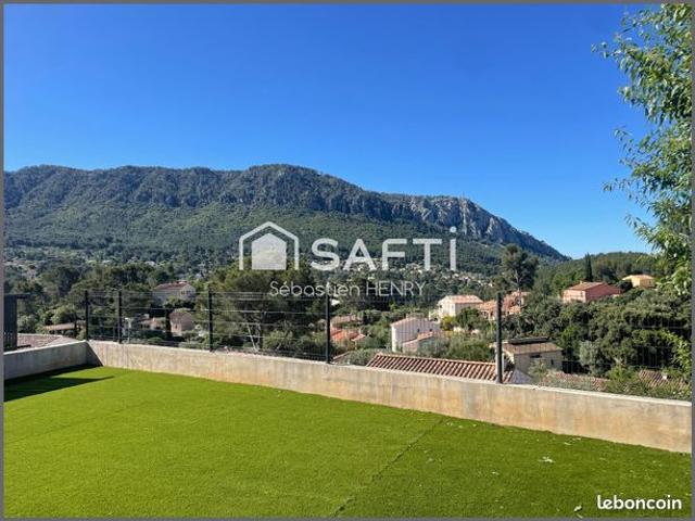 Propriété 4 pièces 90 m²
