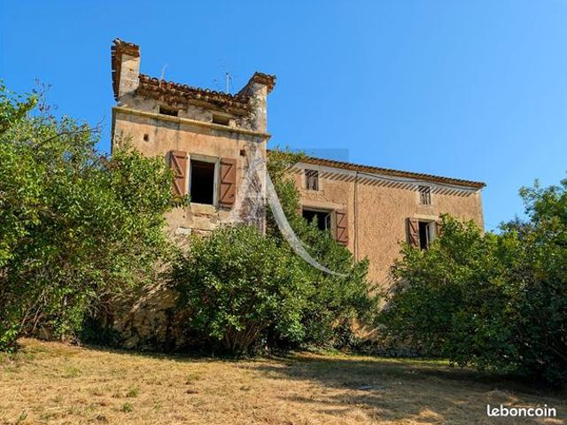 Propriété 4 pièces 90 m²