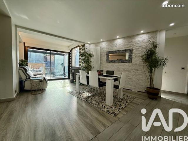 Propriété 4 pièces 91 m²