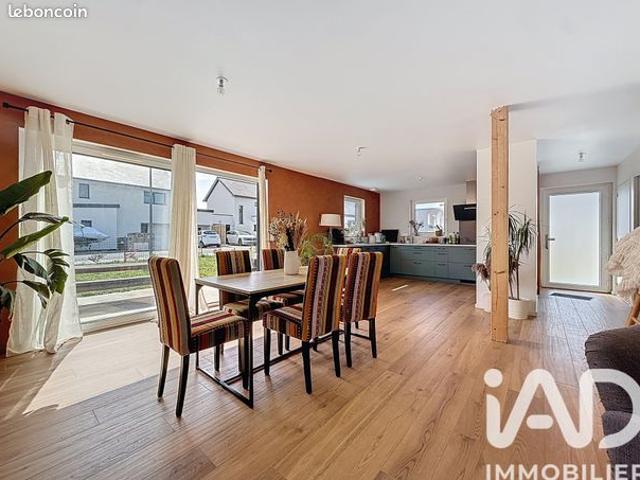 Propriété 4 pièces 93 m²