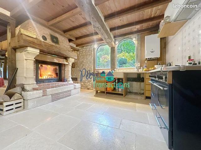 Propriété 4 pièces 93 m²