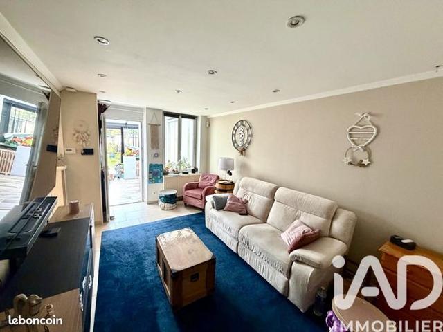 Propriété 4 pièces 93 m²