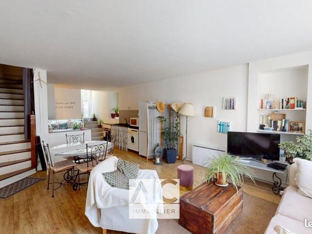 Propriété 4 pièces 95 m²